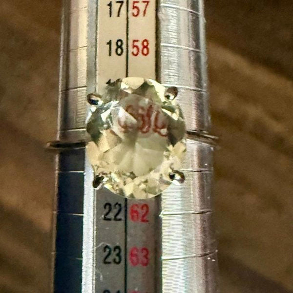 Elegant Oval Natural Green Amethyst Sterling Silver Statement Ring Size 8 New