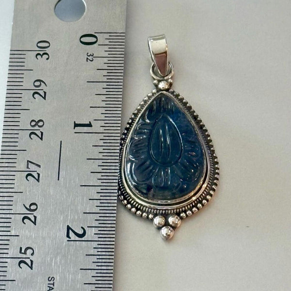 Stunning Carved Labradorite Gemstone Pendant Necklace Womens Statement Piece