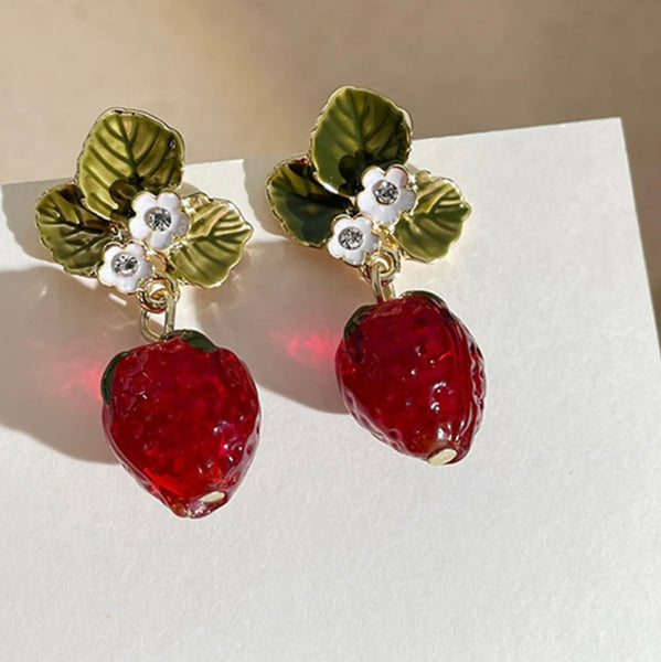 Strawberry Drop Dangle Earrings Womens Casual Rhinestone Retro Jewelry New