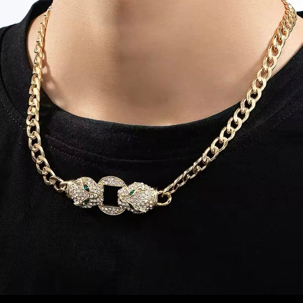 White Diamond Simulated Green Emerald Glass Leopard Head Link Gold Necklace