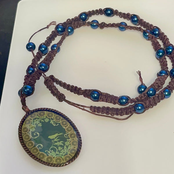 Vintage Orgone Stone Copper Pendant Womens Painted Bird Beaded Necklace