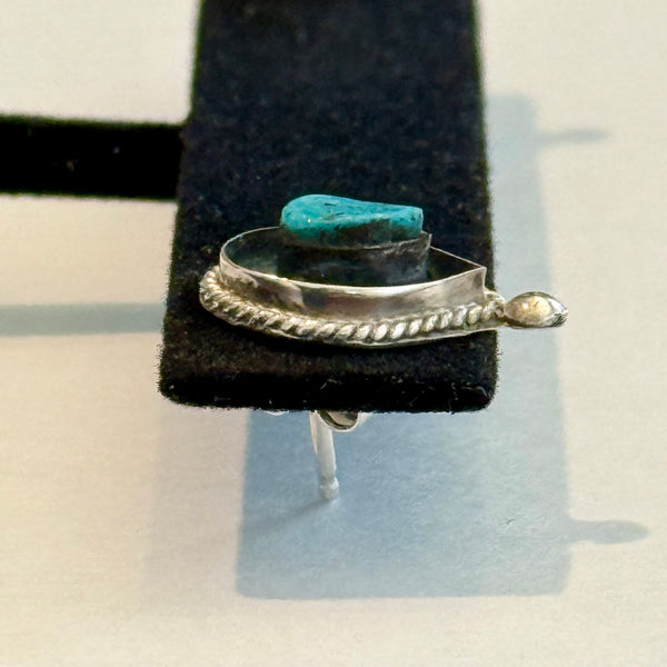 Vintage Southwestern Blue Turquoise Dainty Stud Silver Earrings Handmade New