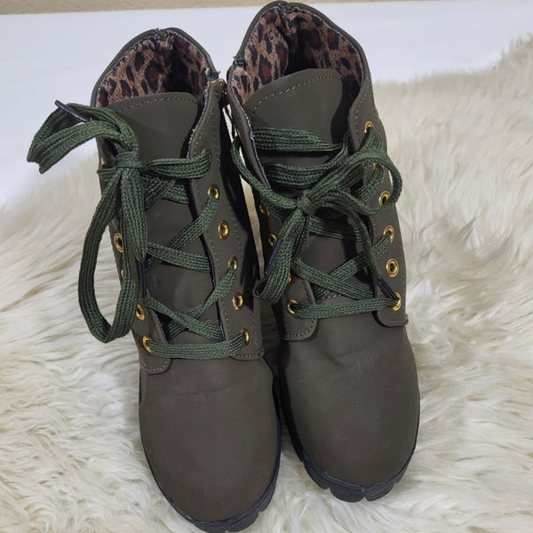 Army Green Chunky Boots Womens Lace Up Side Zip Casual Heel Bootie Size 7