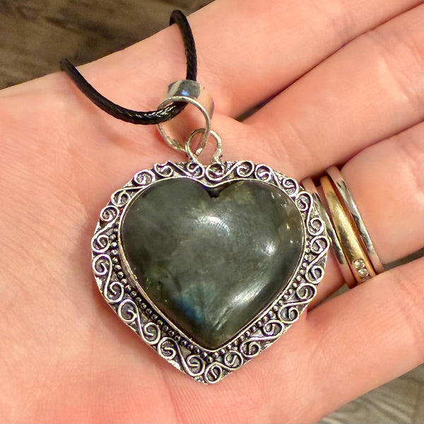 Stunning Large Labradorite Heart Necklace Pendant Womens Statement Piece New