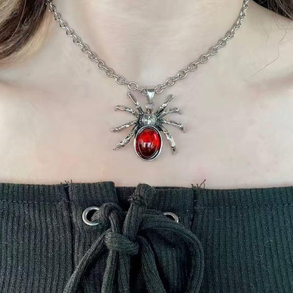 Garnet Spider CZ Silver Pendant Necklace Gothic Style Fashion Accessory New