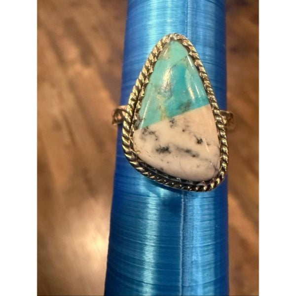 White Buffalo Kingman Turquoise Silver Ring Handcrafted Southwestern Size 9