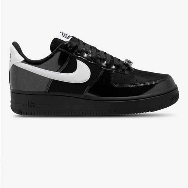 Nike Air Force 1 ‘07 LV8 Men’s Size 9.5 Black White Low Top Sneakers Shoes New